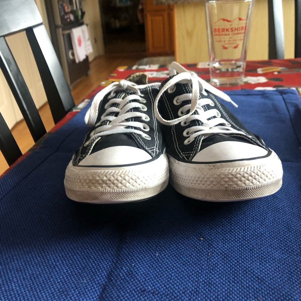 Converse low cut black  Lace-Up Sneakers - Picture 3 of 8